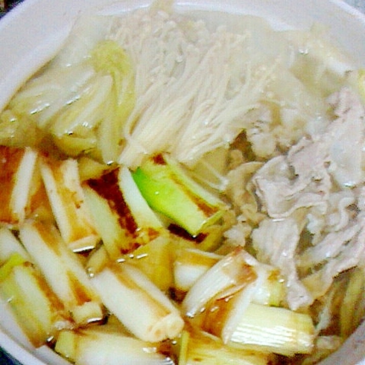 芯からポカポカ 焼き葱たっぷり鍋 風邪の時にも レシピ 作り方 By Mama Papa 楽天レシピ